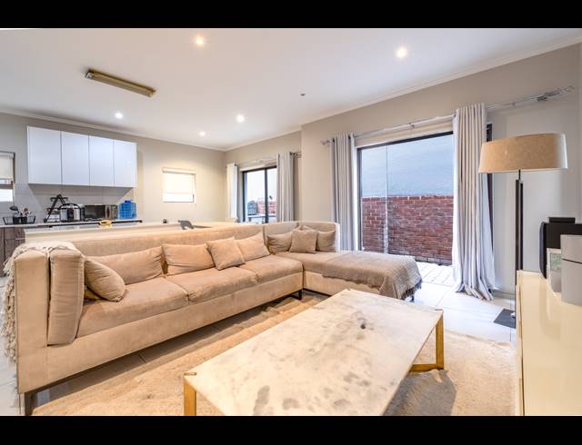 3 BEDROOM HOUSE FOR SALE IN BRYANSTON